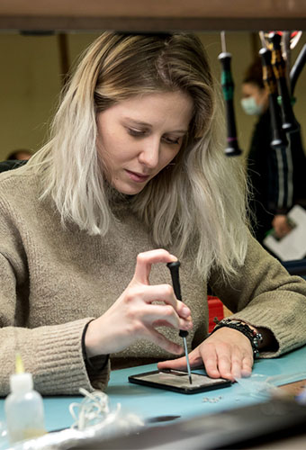 Ateliers du Bocage équipe réparation téléphonie 2